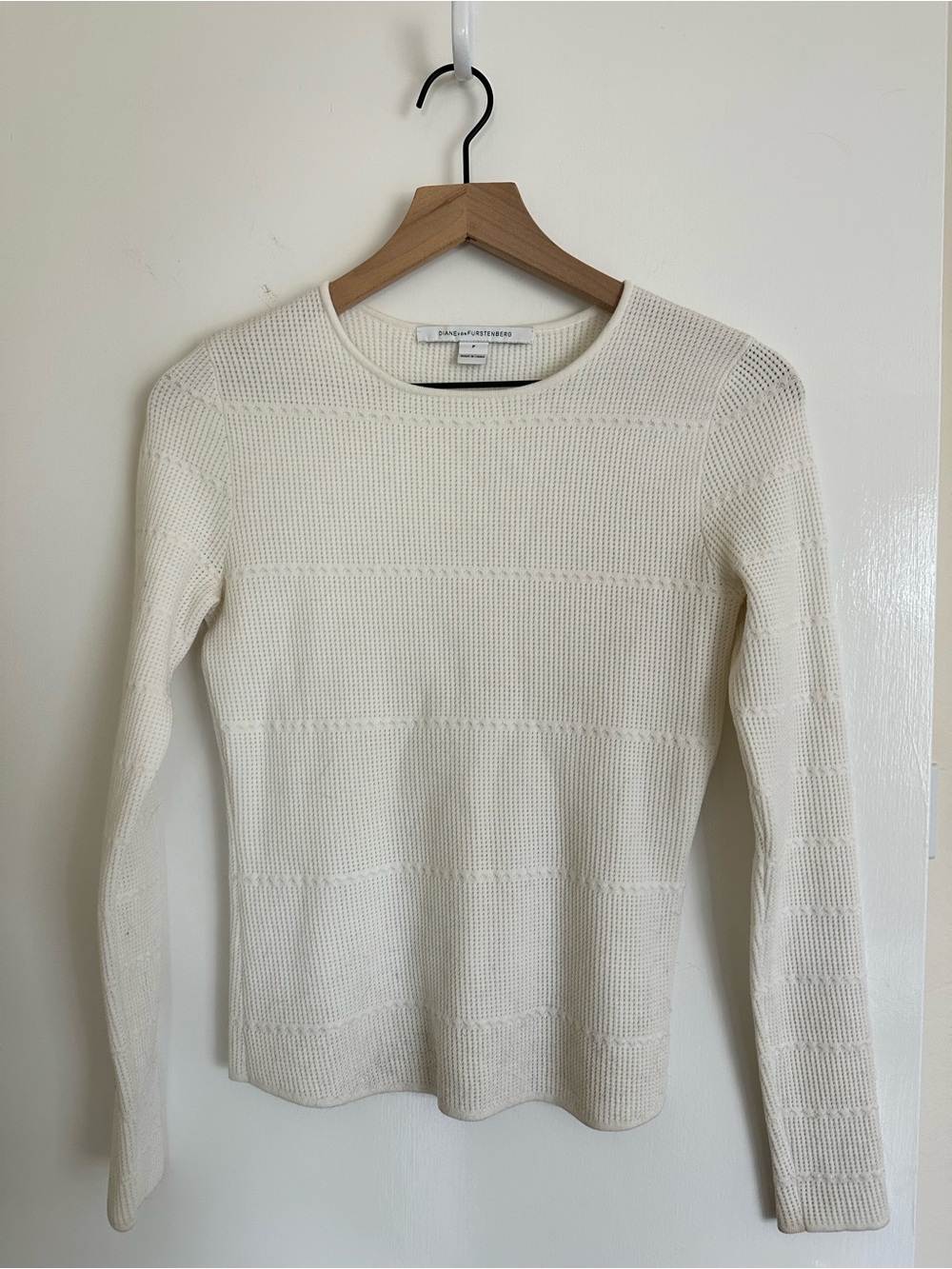 Diane Von Furstenberg, Cream Knit Long-Sleeve Sweater, size S (P)